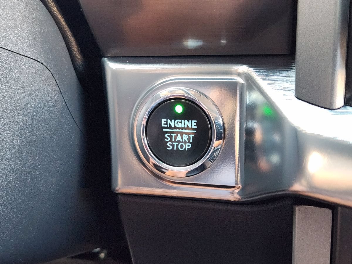 Used 2021 Ford F150 Lariat RWD image 38