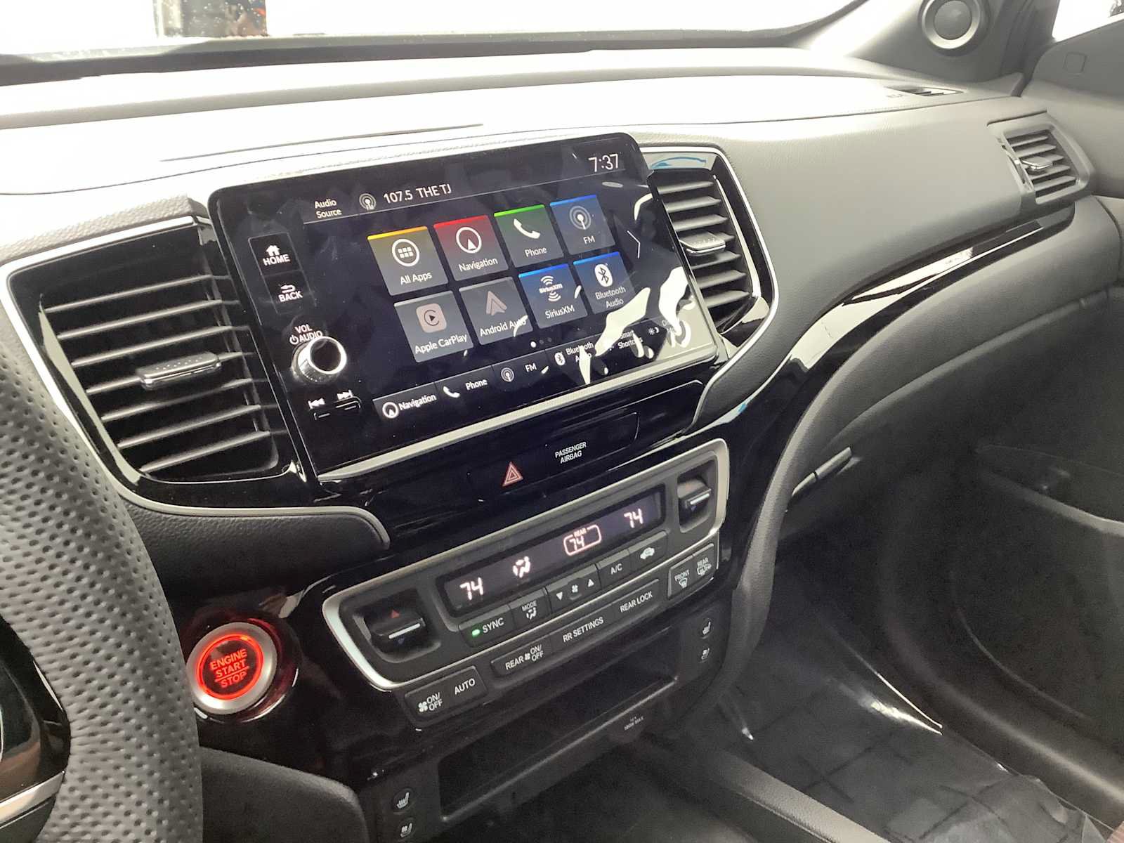 New 2026 Honda Ridgeline Black Edition image 17