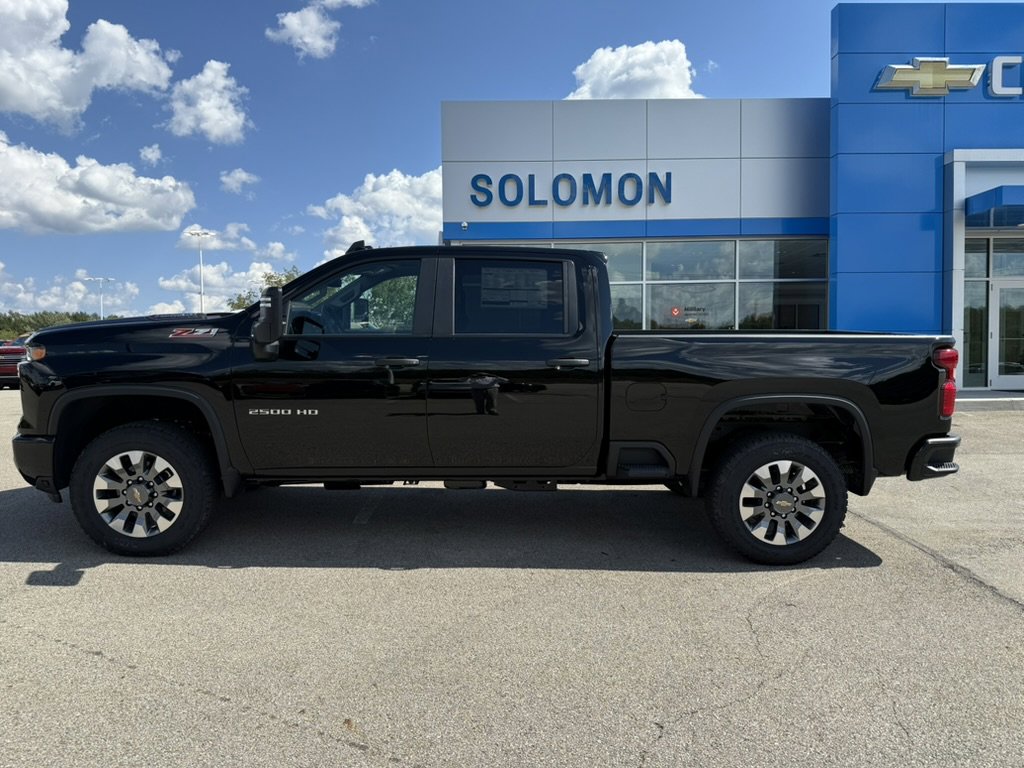 New 2025 Chevrolet Silverado 2500 Custom w/ Custom Value Package image 2