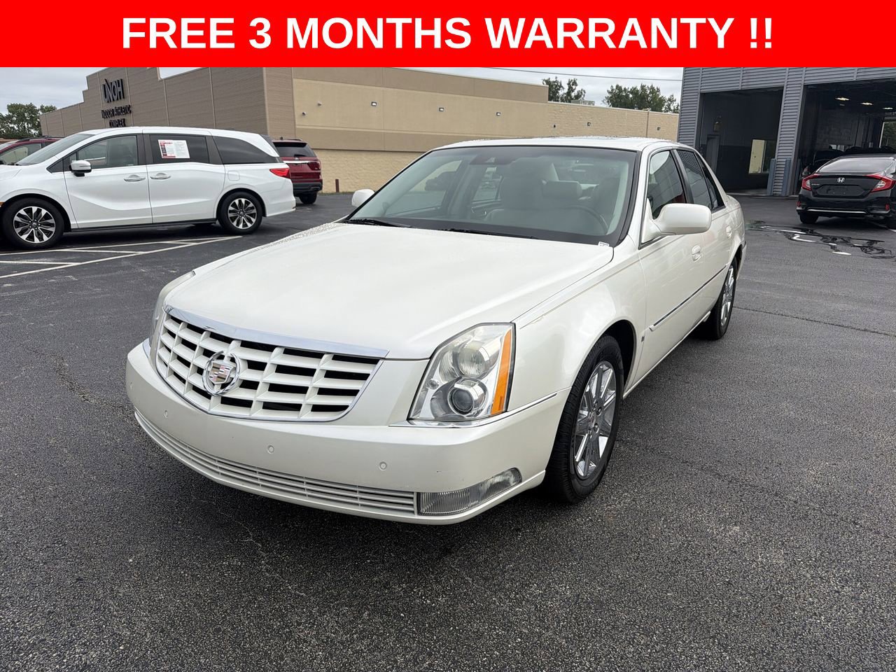 Used 2010 Cadillac DTS Premium w/ Driver Awareness Package FWD image 25