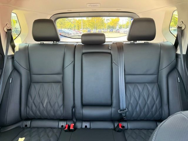 New 2026 Nissan Rogue Platinum image 25