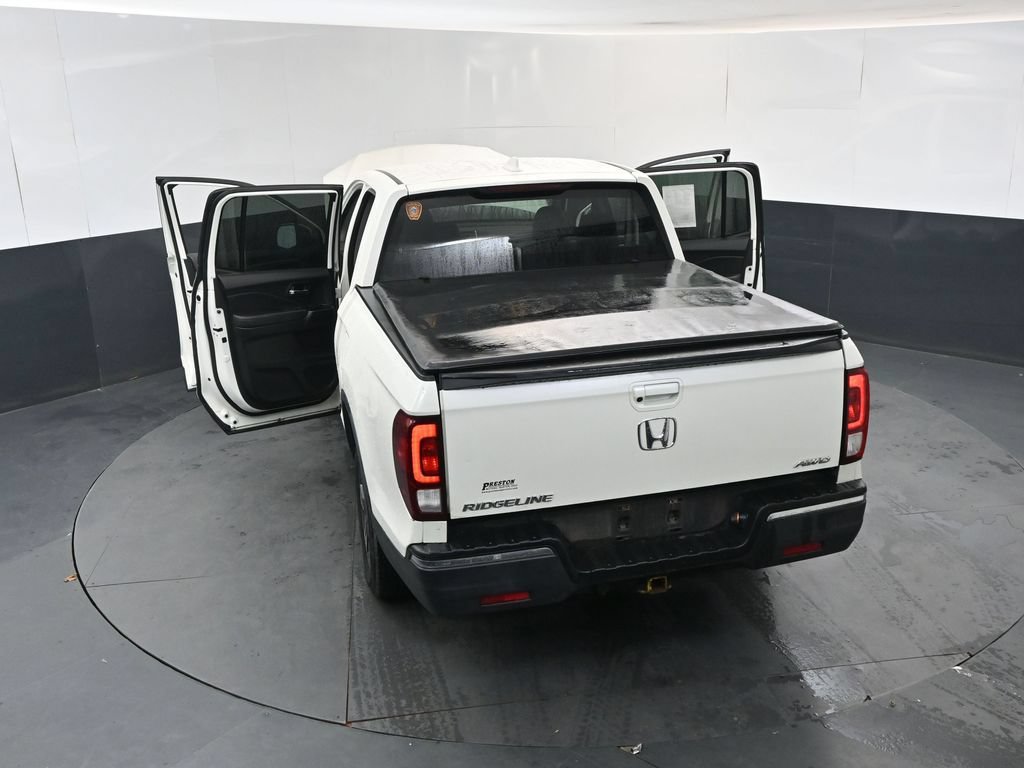 Used 2017 Honda Ridgeline RTL image 18
