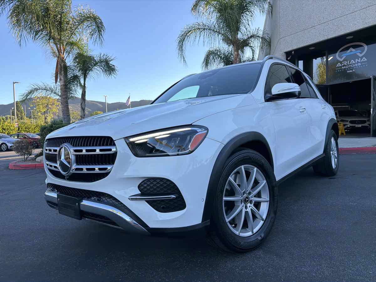 Used 2024 Mercedes-Benz GLE 450e 4MATIC image 14