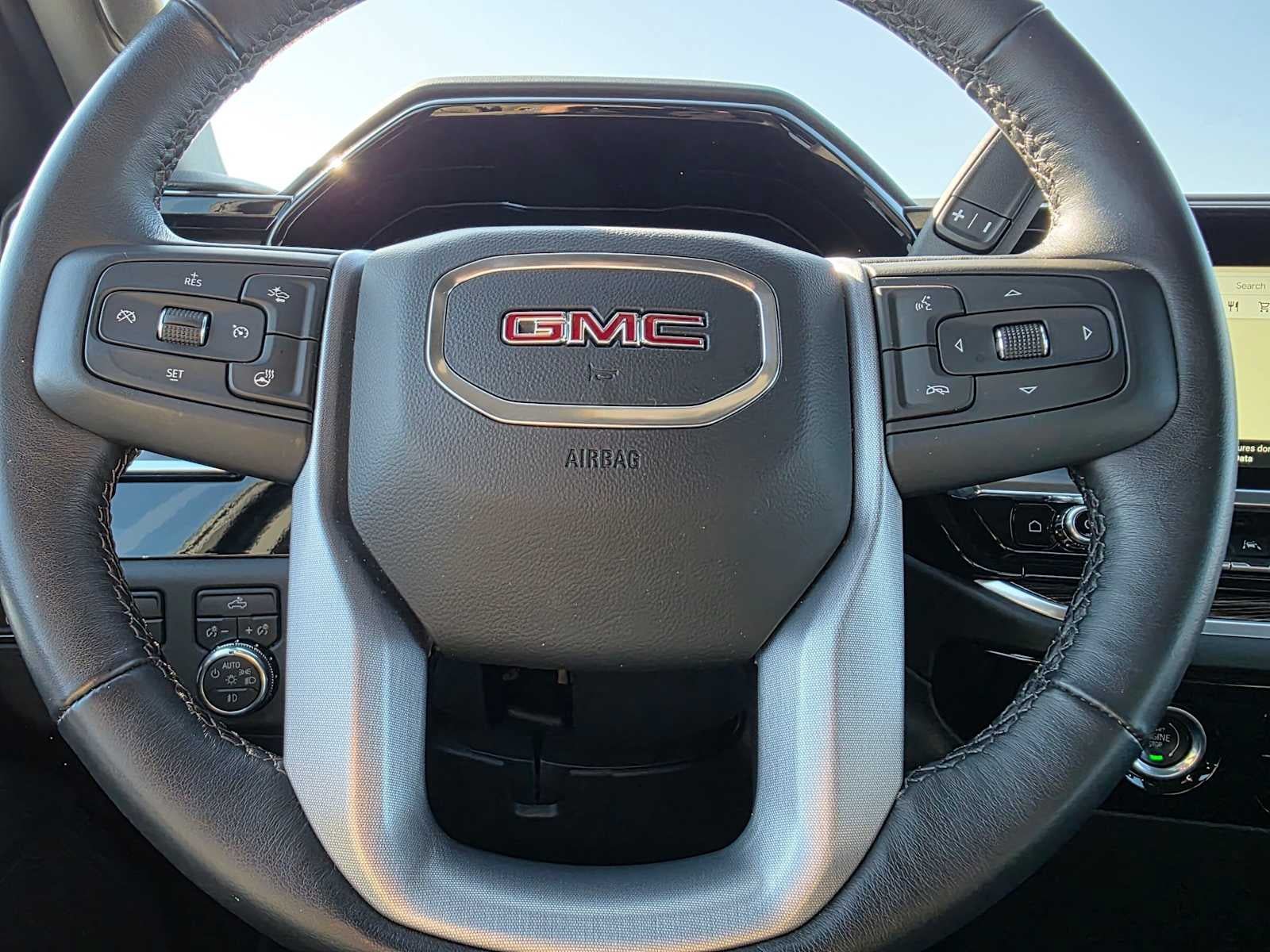 Certified 2022 GMC Sierra 1500 Elevation w/ LPO, Elevation Black Package AWD/4WD image 24