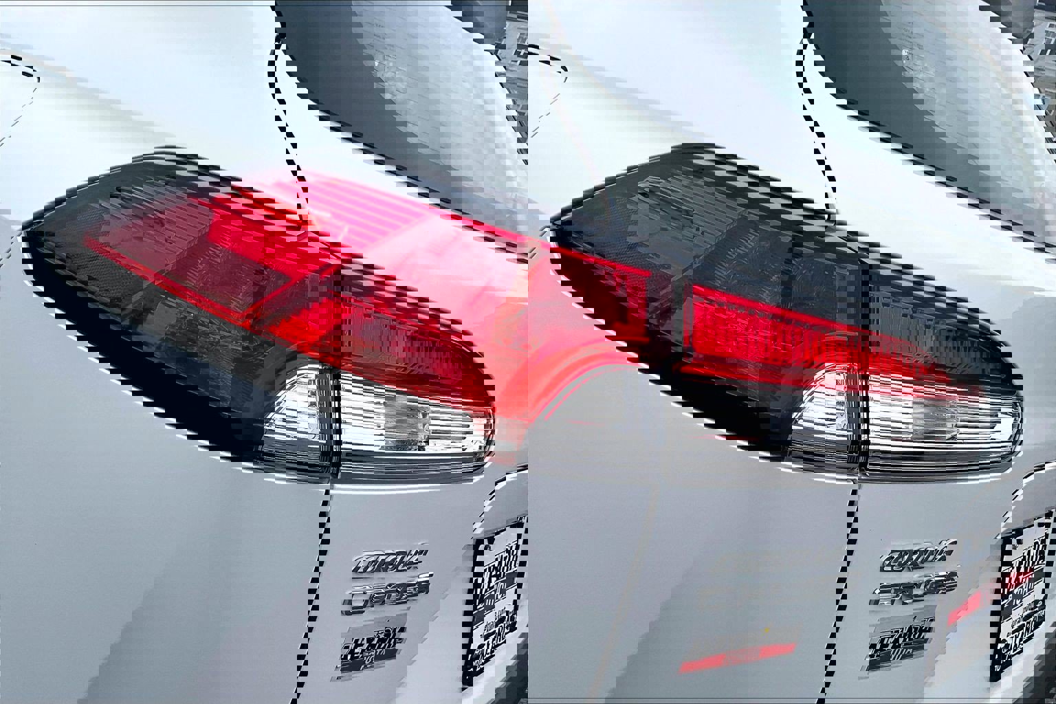 Used 2024 Toyota Corolla Cross L image 26