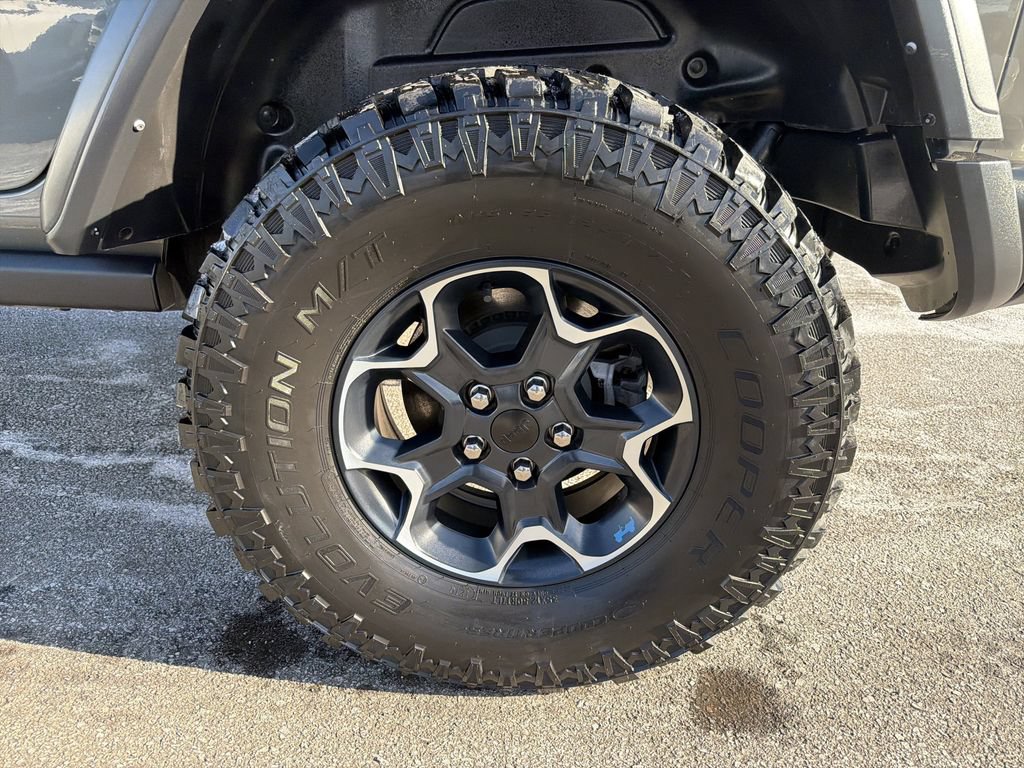 Used 2022 Jeep Wrangler Unlimited Rubicon 4xe w/ Cold Weather Group AWD/4WD image 32