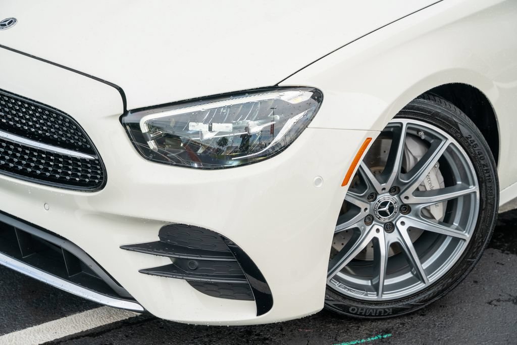 Used 2021 Mercedes-Benz E 350 Sedan image 3