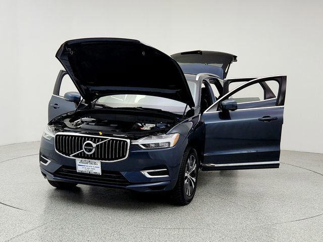 Used 2021 Volvo XC60 T8 Inscription Expression image 9