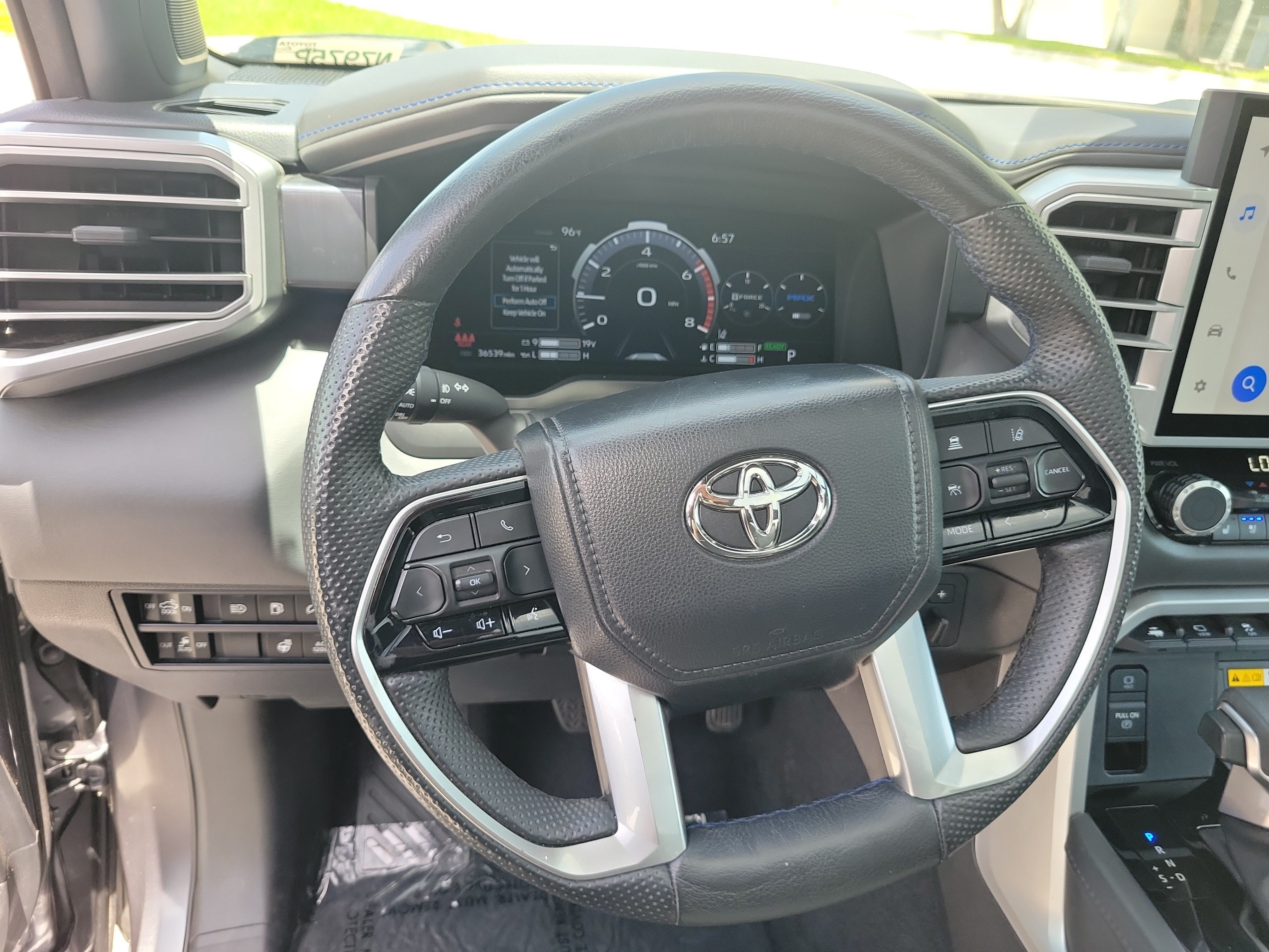 Used 2024 Toyota Tundra Platinum AWD/4WD image 30