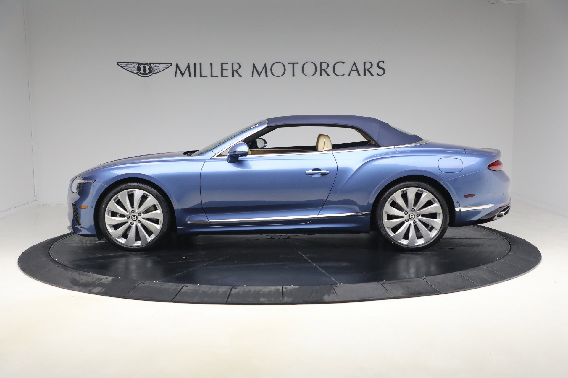 New 2026 Bentley Continental GTC AWD/4WD image 14
