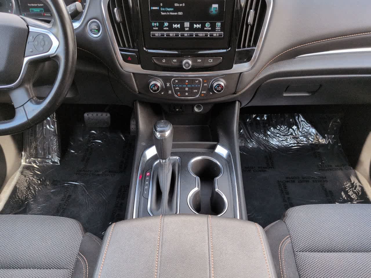 Used 2019 Chevrolet Traverse LT FWD image 19