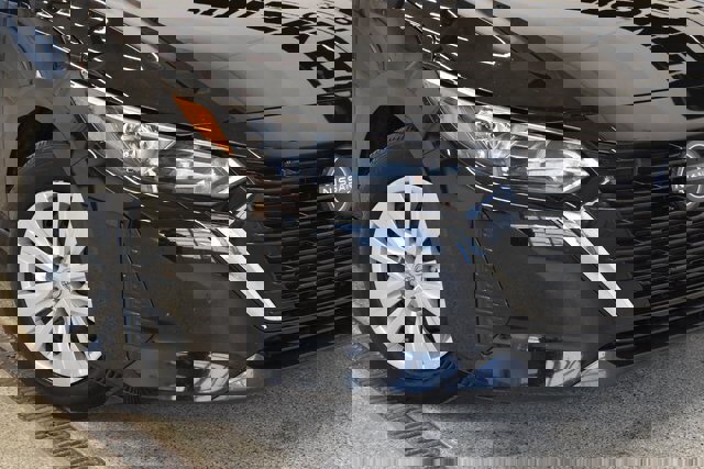 Used 2025 Nissan Sentra S image 15