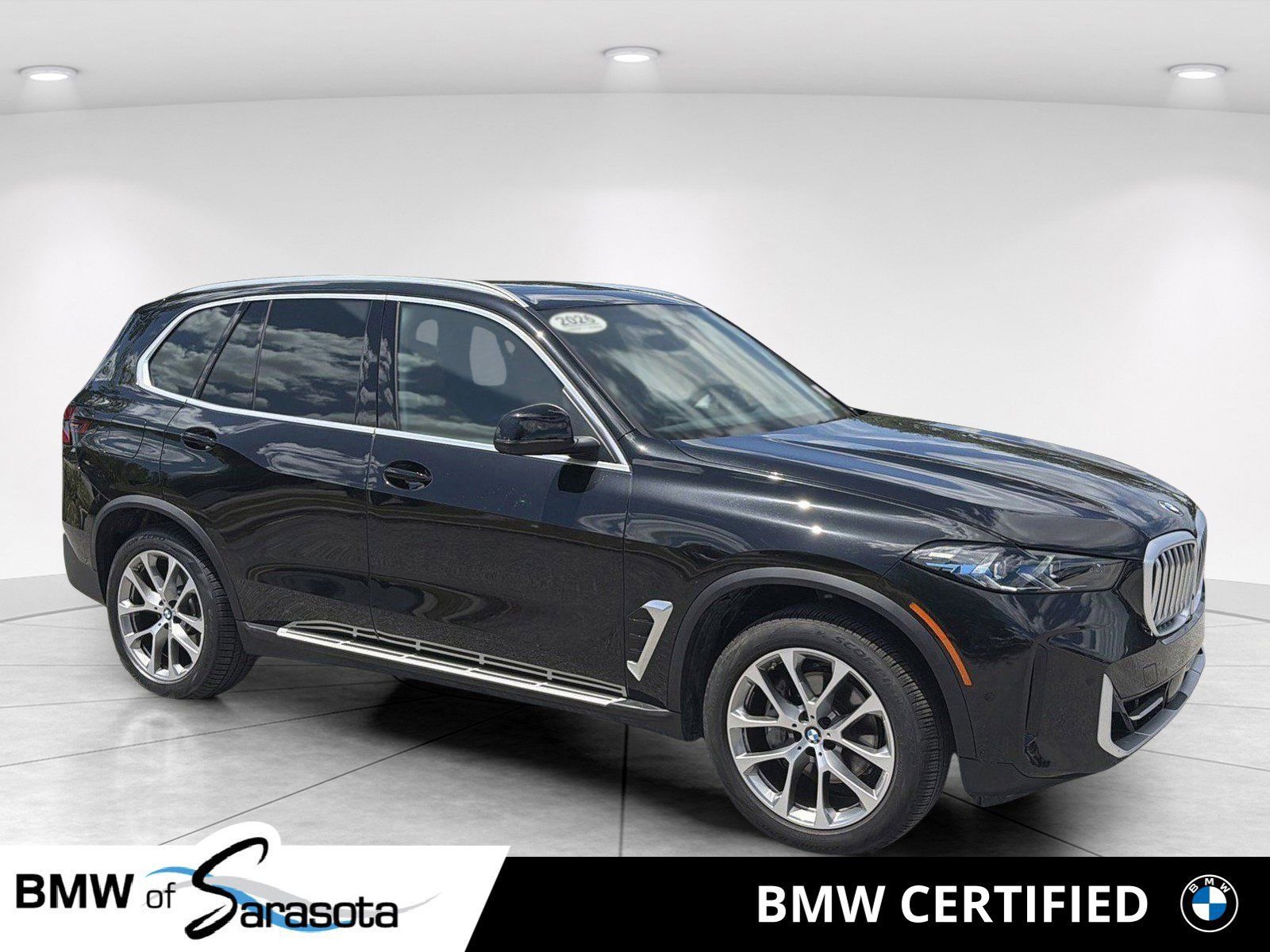 Certified 2026 BMW X5 sDrive40i RWD image 1