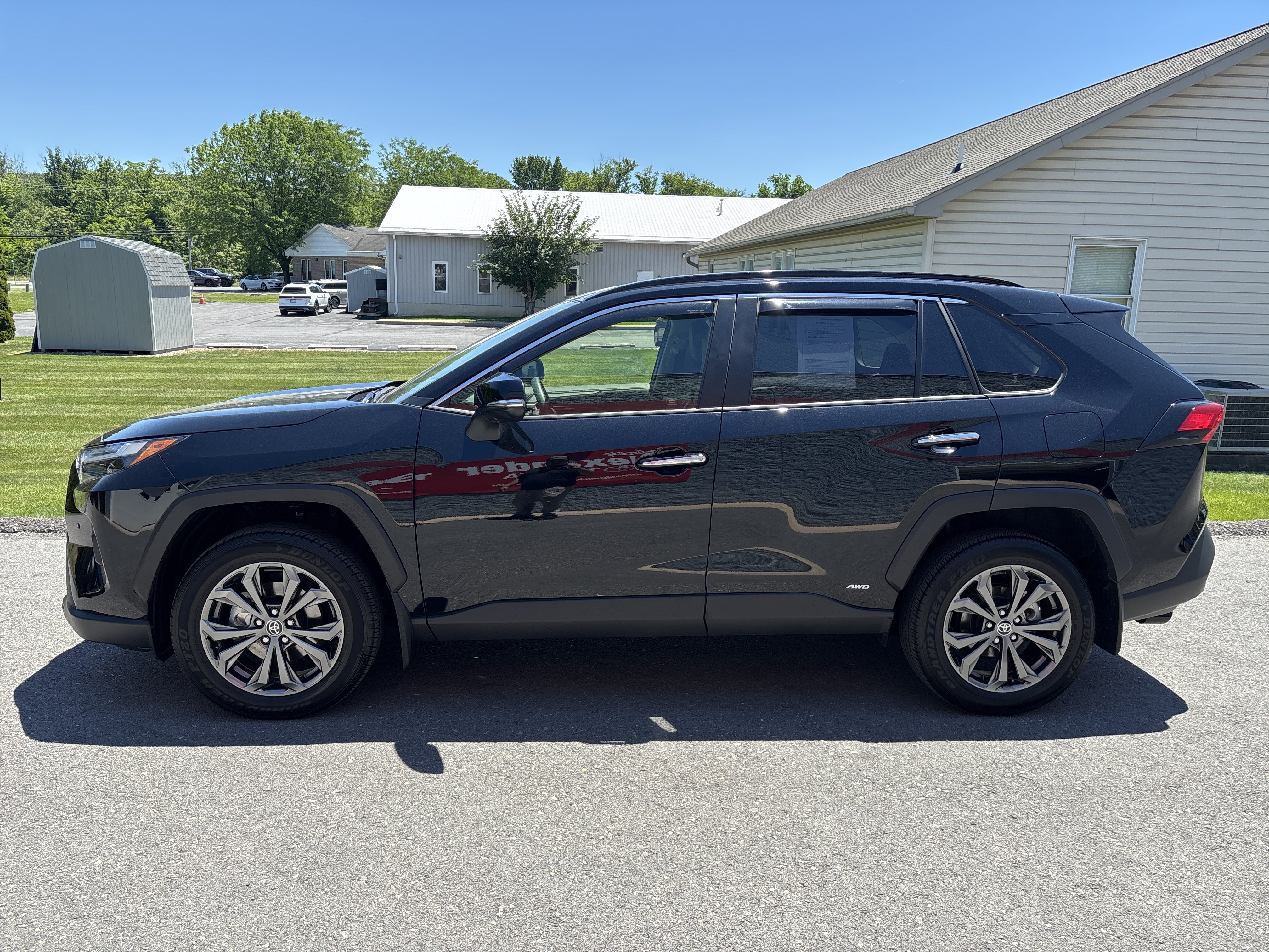 Certified 2025 Toyota RAV4 Limited w/ Advanced Technology Package AWD/4WD image 7