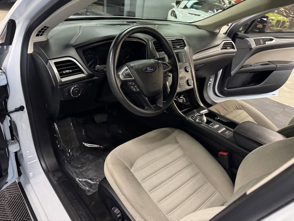 Used 2019 Ford Fusion S image 37