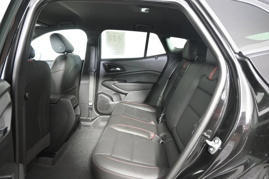 Used 2026 Chevrolet Trax RS w/ Driver Confidence Package FWD image 17