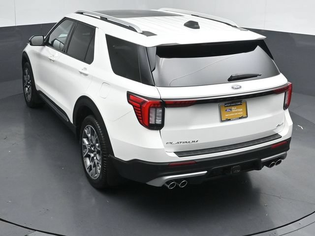 Certified 2025 Ford Explorer Platinum w/ Ultimate Package AWD/4WD image 53