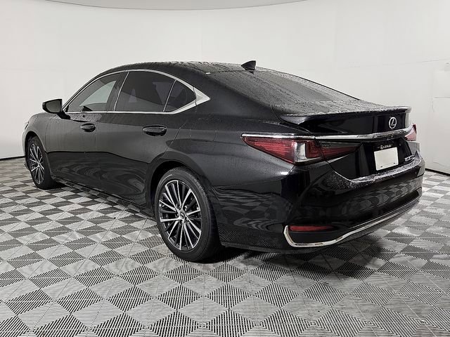 Used 2022 Lexus ES 300h 300h w/ Premium Package image 7