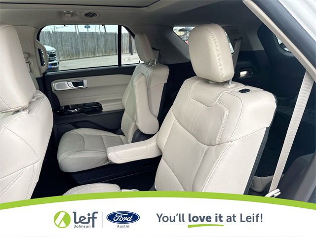 Used 2023 Ford Explorer Platinum w/ Technology Package image 29