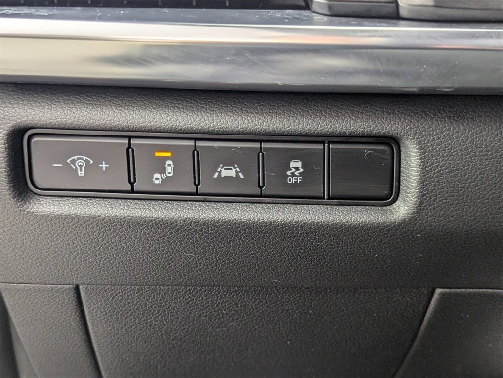 Used 2022 Kia Telluride LX image 13