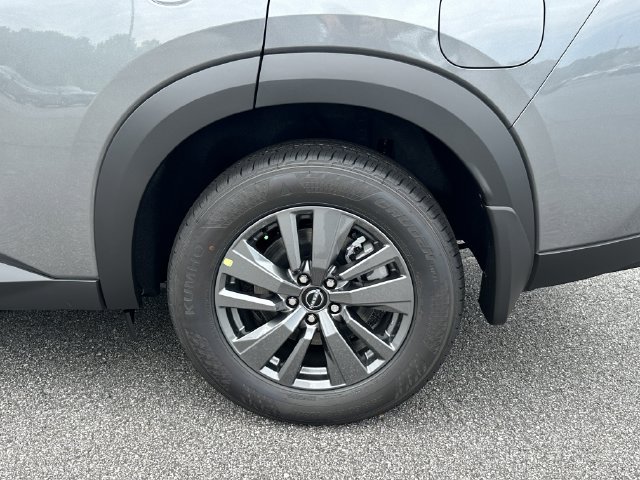 New 2026 Nissan Pathfinder SV w/ SV Premium Package AWD/4WD image 16