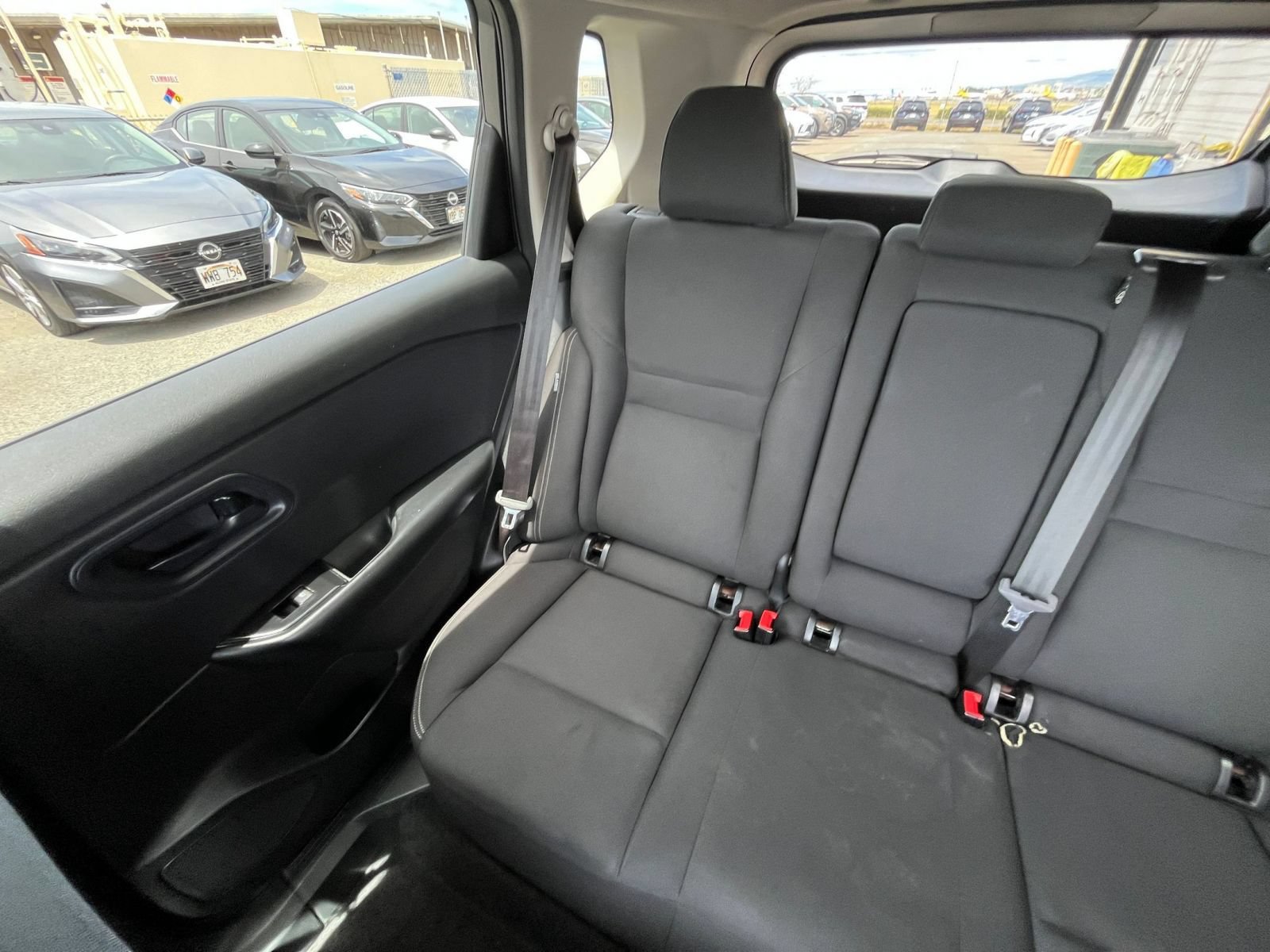 Used 2024 Nissan Rogue S AWD/4WD image 37