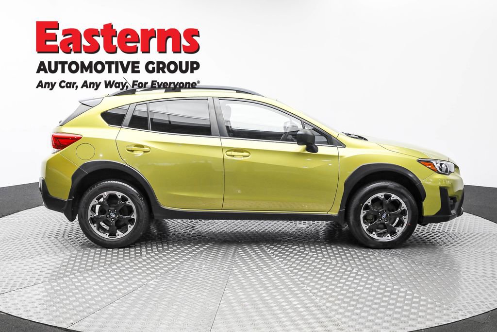 Used 2021 Subaru Crosstrek 2.0i image 4