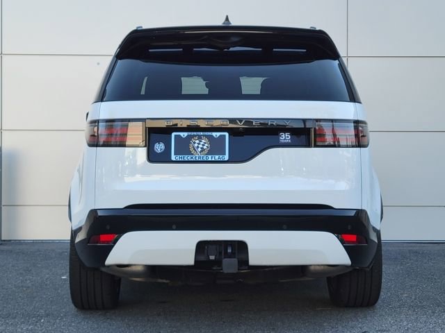 Used 2025 Land Rover Discovery Dynamic SE AWD/4WD image 10