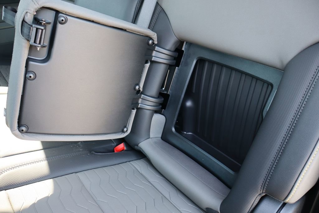 New 2026 Chevrolet Silverado 1500 ZR2 w/ LPO, Dark Essentials Package image 43