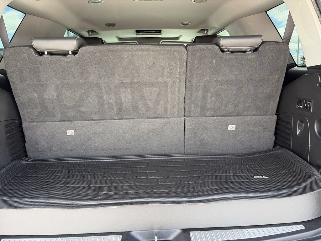 Used 2018 Chevrolet Tahoe Premier RWD image 36