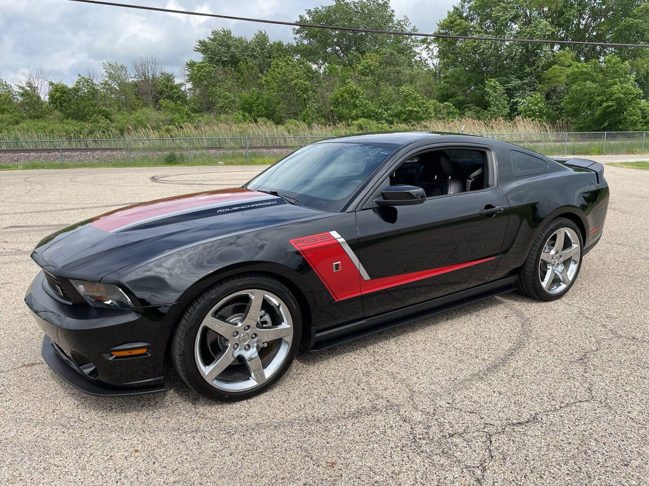 Used 2012 Ford Mustang GT Premium RWD image 19