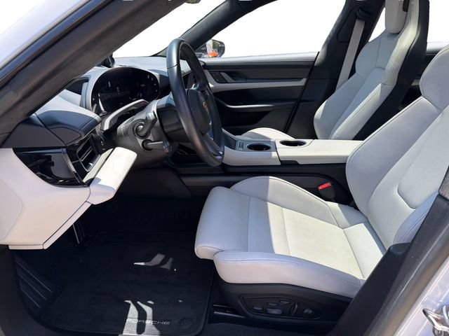 Used 2023 Porsche Taycan GTS w/ Premium Package (P6U) AWD/4WD image 11