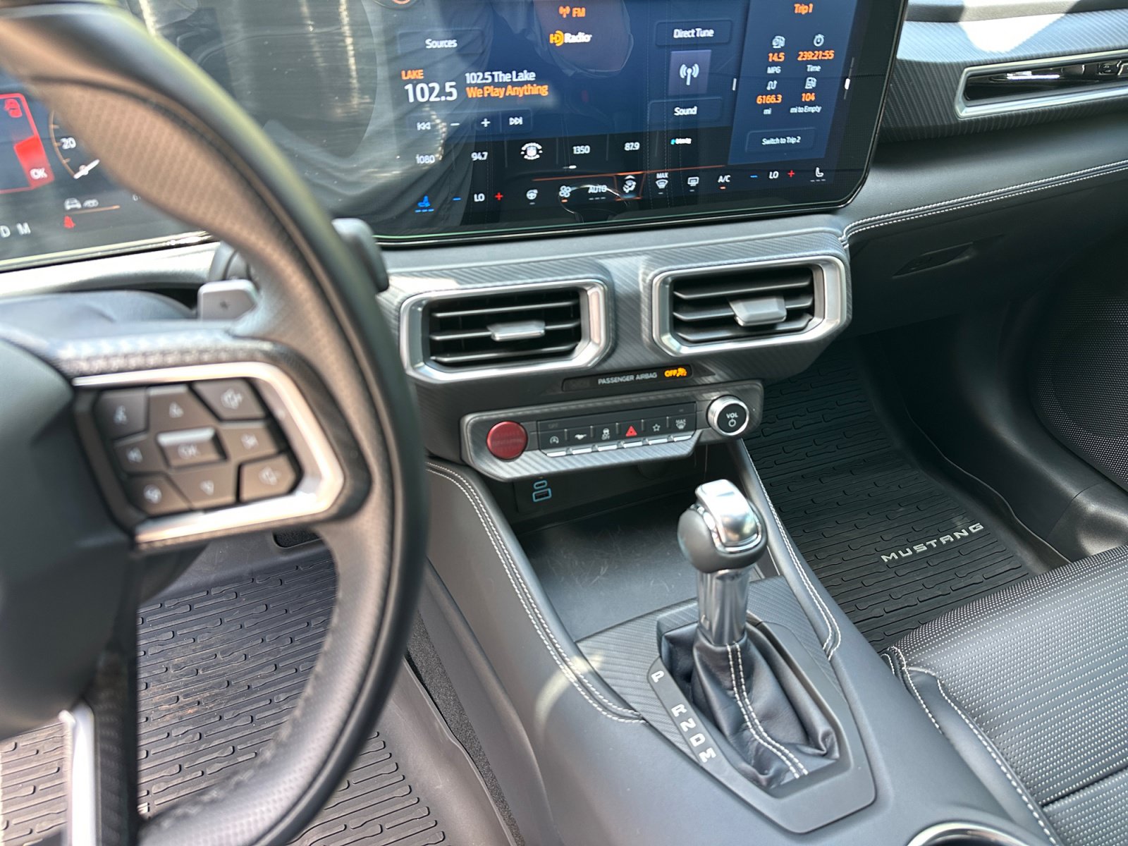 Used 2025 Ford Mustang GT Premium RWD image 18
