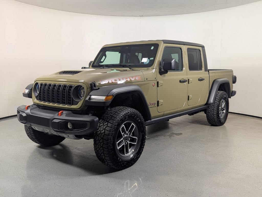 Used 2026 Jeep Gladiator Mojave AWD/4WD image 3