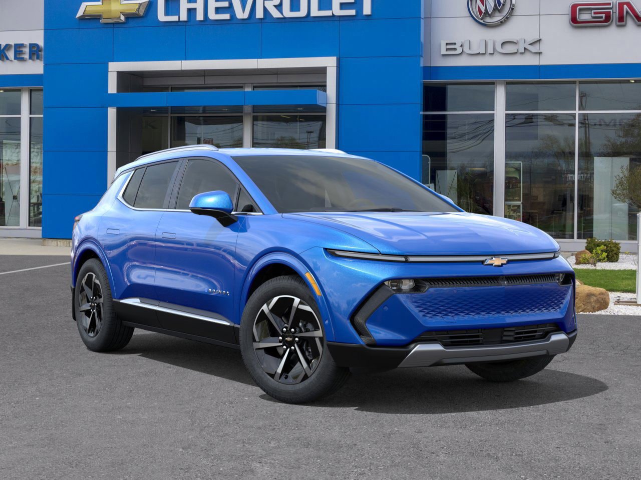 New 2025 Chevrolet Equinox EV LT AWD/4WD image 32