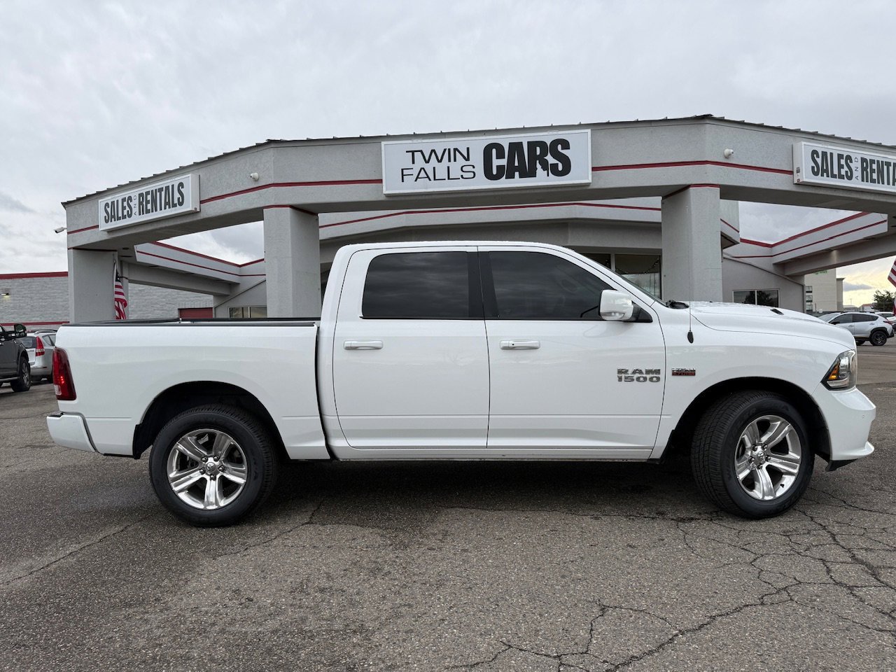 Used 2018 RAM 1500 Sport w/ Sport Premium Group AWD/4WD image 9