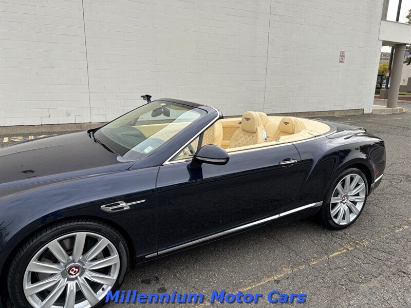Used 2017 Bentley Continental GT AWD/4WD image 30