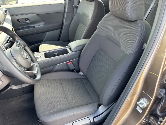 New 2026 Nissan Kicks S FWD image 22
