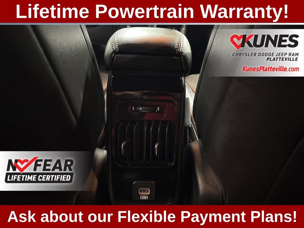 Used 2025 Jeep Compass Limited image 17