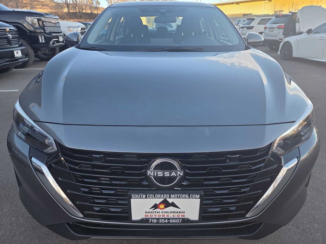 Used 2025 Nissan Sentra SV image 2