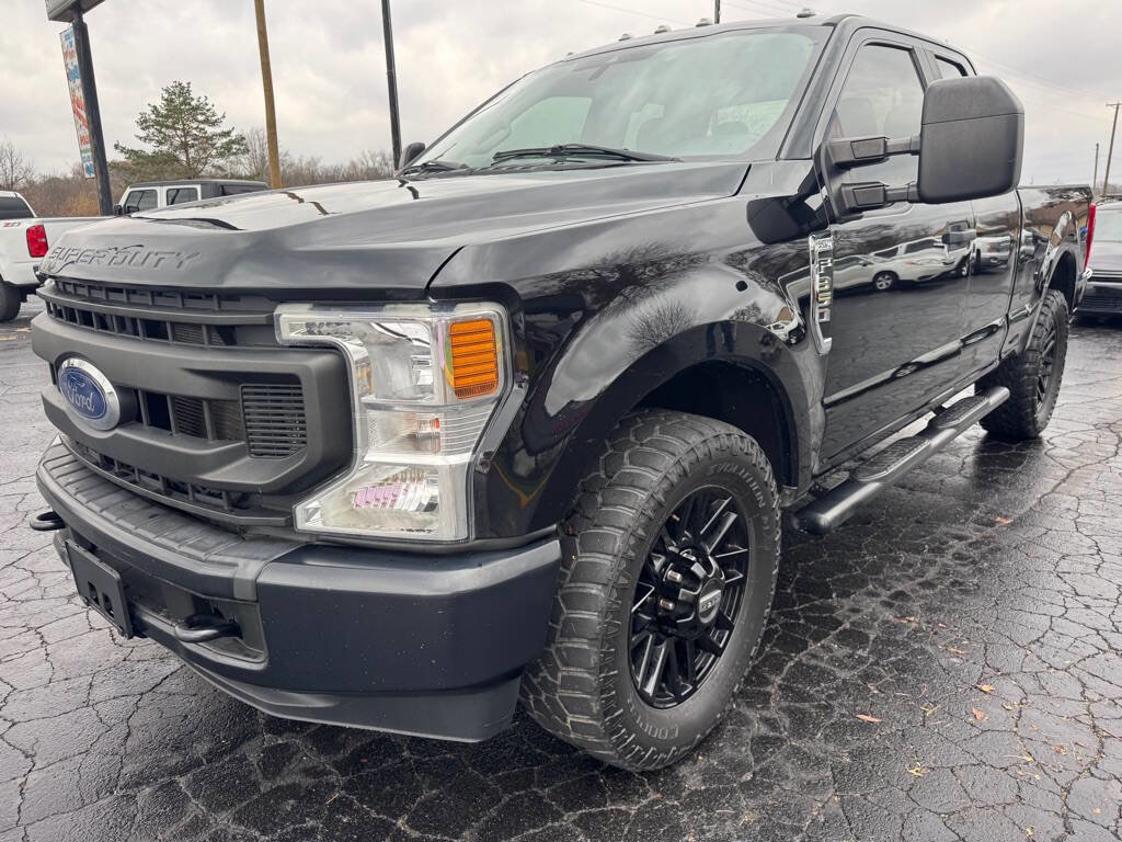 Used 2021 Ford F350 XL w/ Power Equipment Group image 2