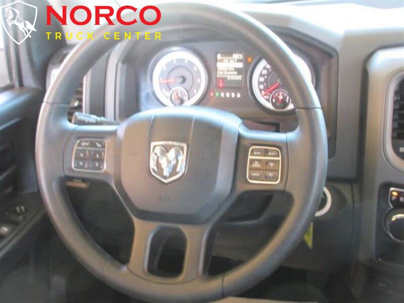 Used 2015 RAM 1500 Express RWD image 18