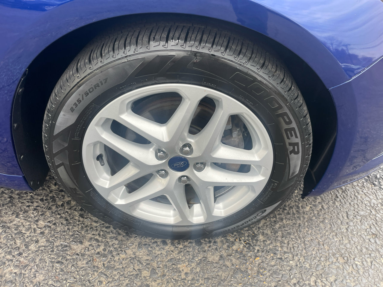 Used 2016 Ford Fusion SE image 12