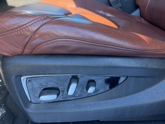 Used 2016 Cadillac Escalade Premium image 22