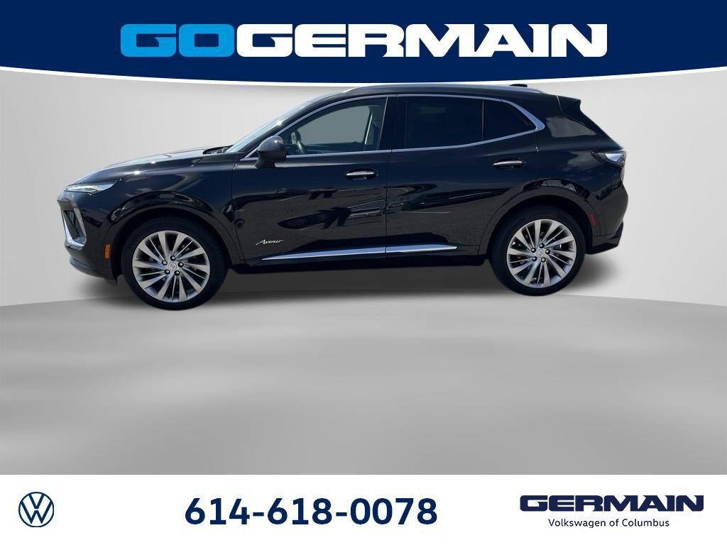 Used 2025 Buick Envision Avenir AWD/4WD image 4