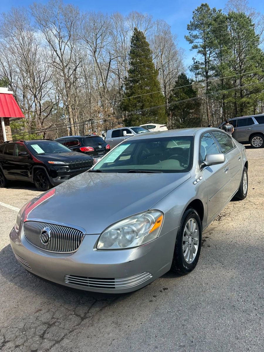 Used 2008 Buick Lucerne CX FWD image 1