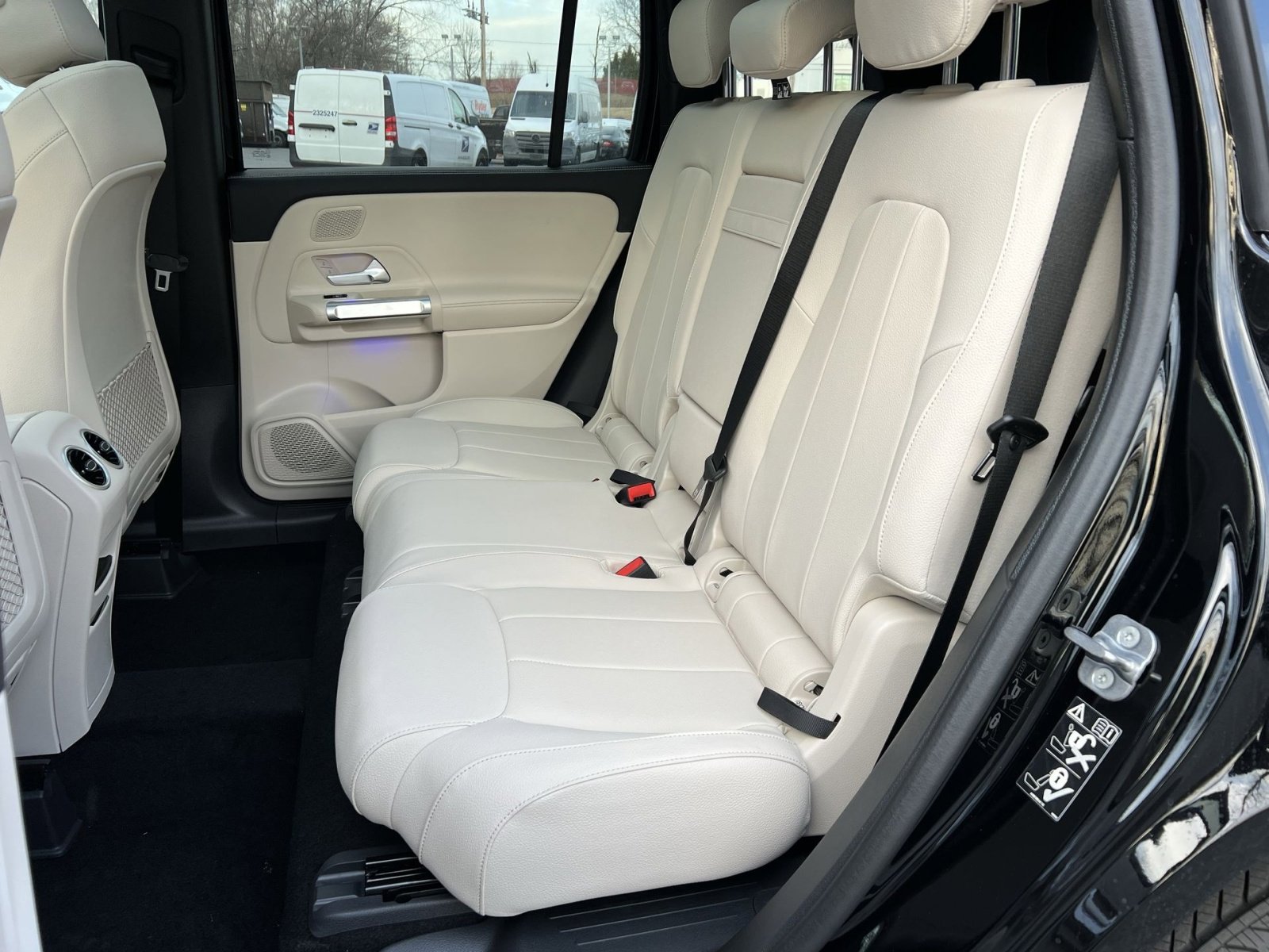 New 2026 Mercedes-Benz GLB 250 4MATIC image 23