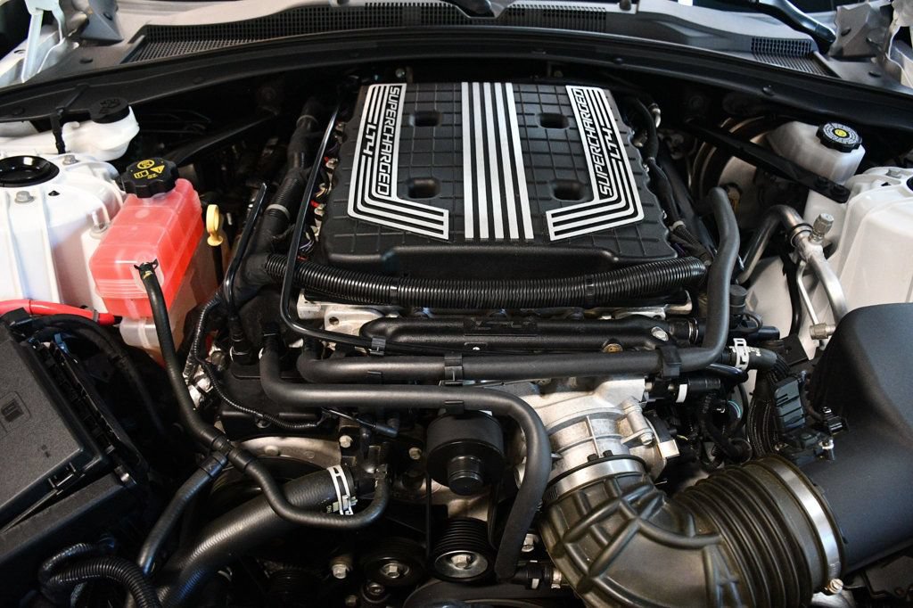 Used 2018 Chevrolet Camaro ZL1 RWD image 71