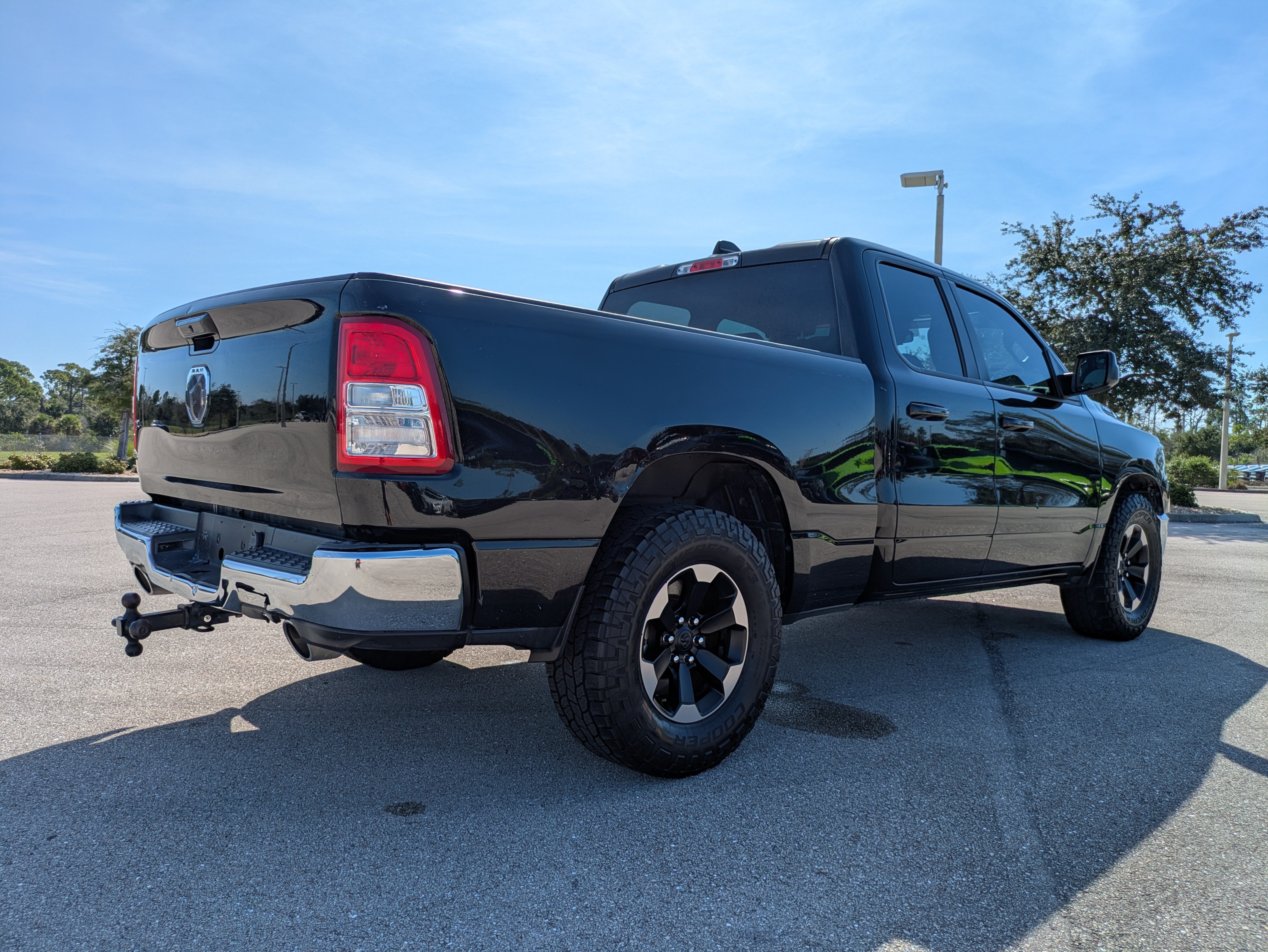 Used 2021 RAM 1500 Big Horn RWD image 4