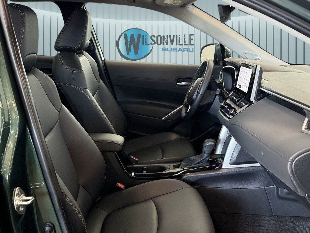 Used 2024 Toyota Corolla Cross XLE image 6